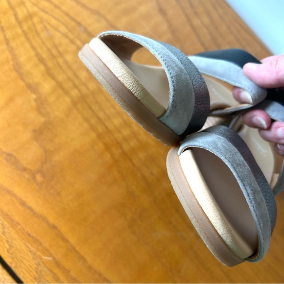 Dansko Theresa Multi-Strap Slip-On Sandal. Size 38/US8. - Picture 8 of 13